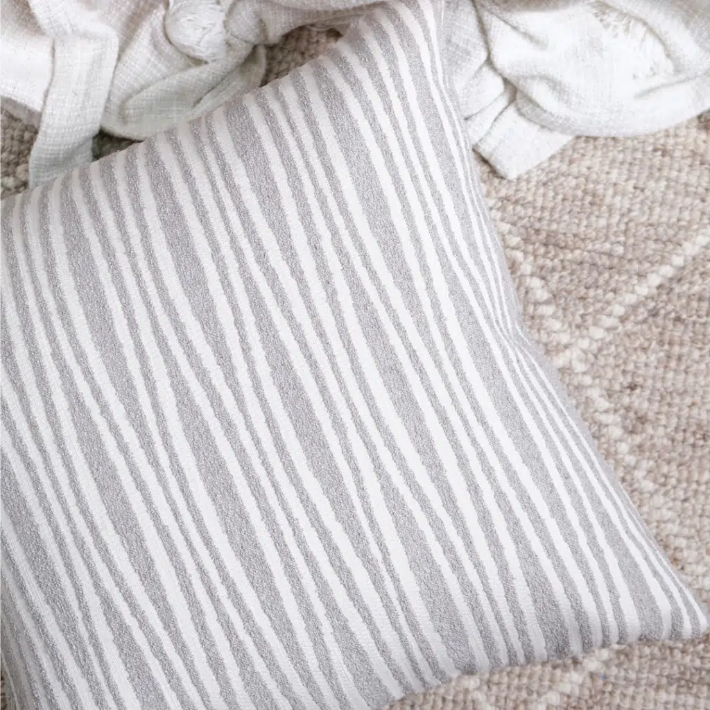 Cushion 55cm with removable cover for easy cleaning
