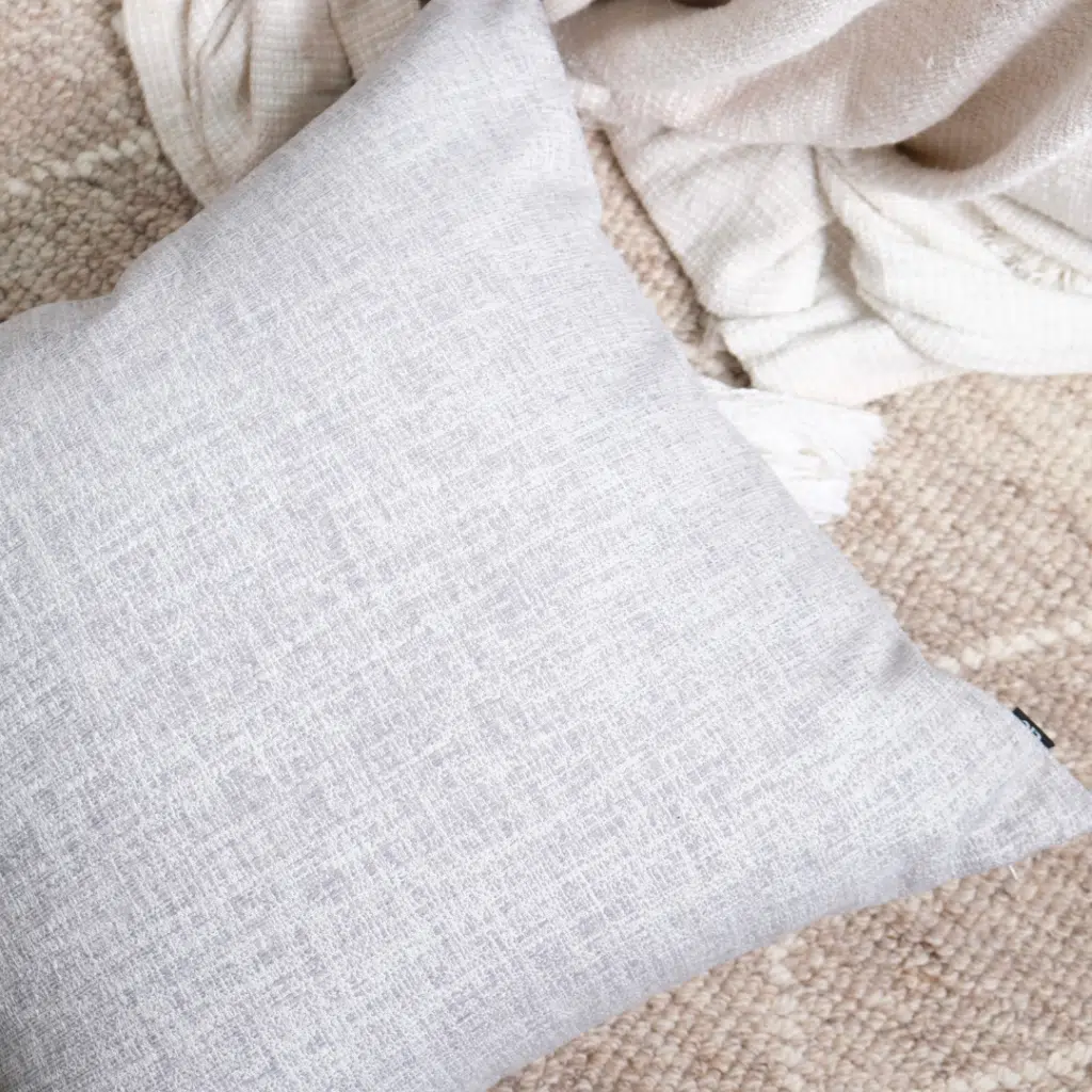 Soft and comfortable cushion 55cm with feather filling
