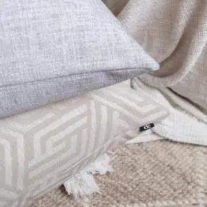 Soft and comfortable cushion 55cm with feather filling