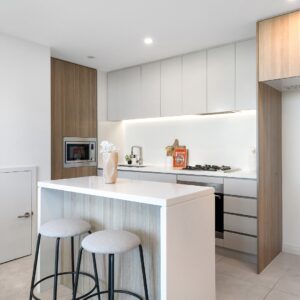 Lida Bar Stools