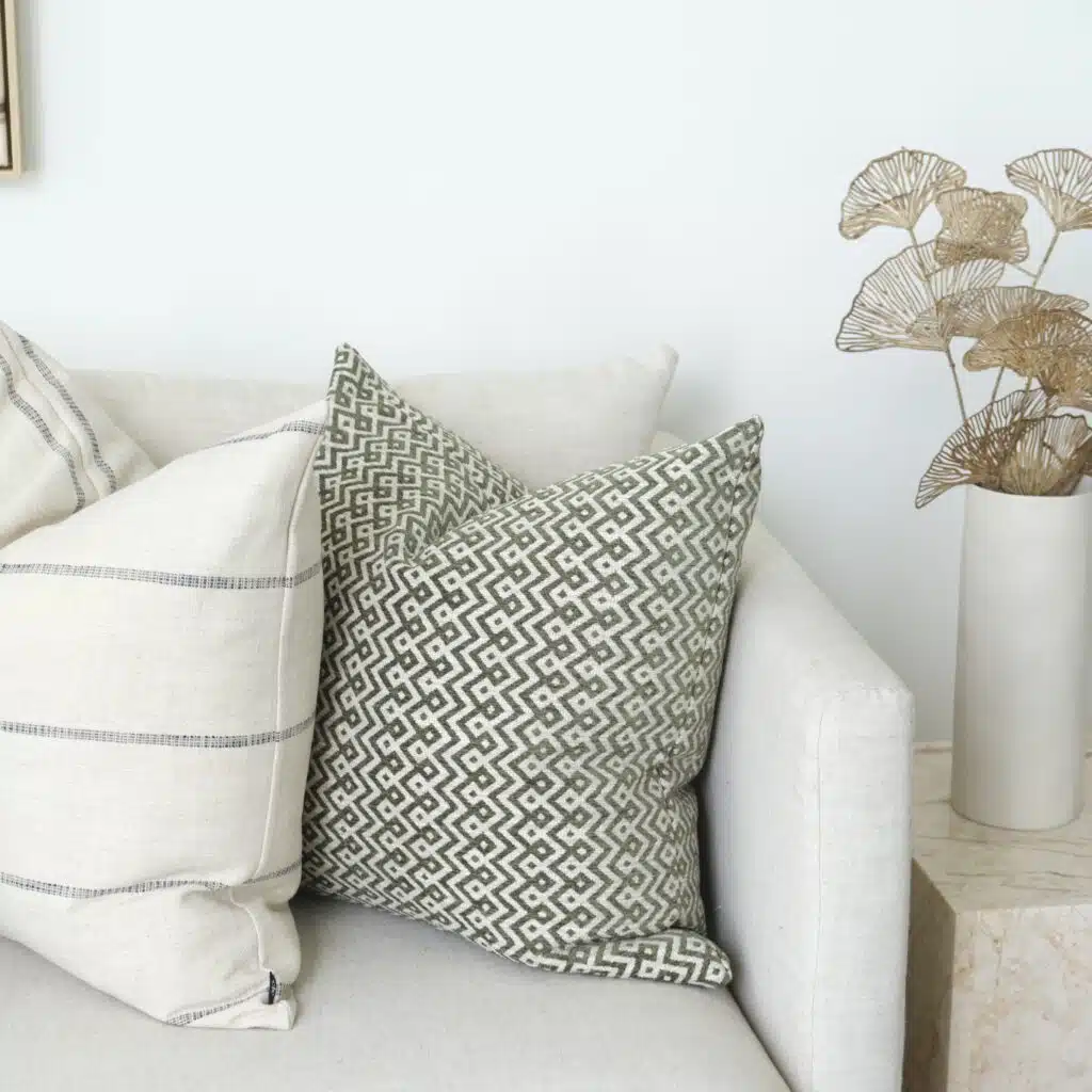 Decorative cushion 55cm suitable for sofas and chairs