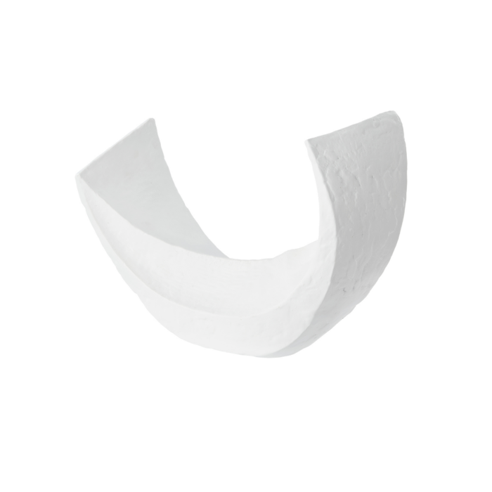 Movi Abstract Sculpture – White