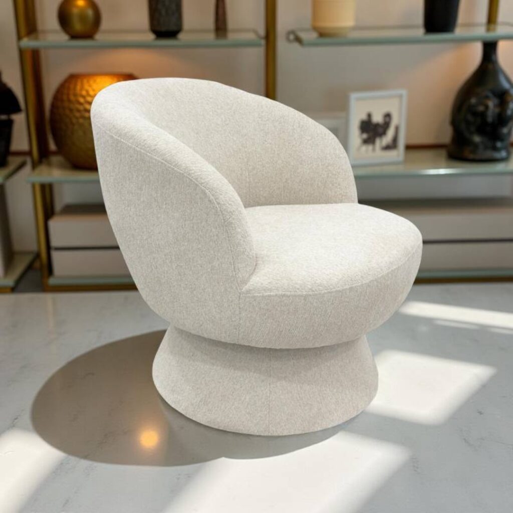 Oblo Swivel Chair