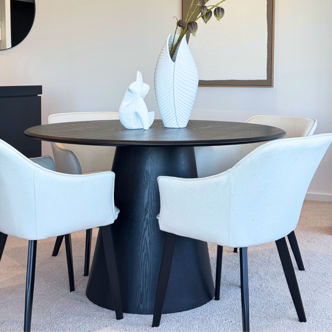 Oliver Round 120cm Dining Table – Black