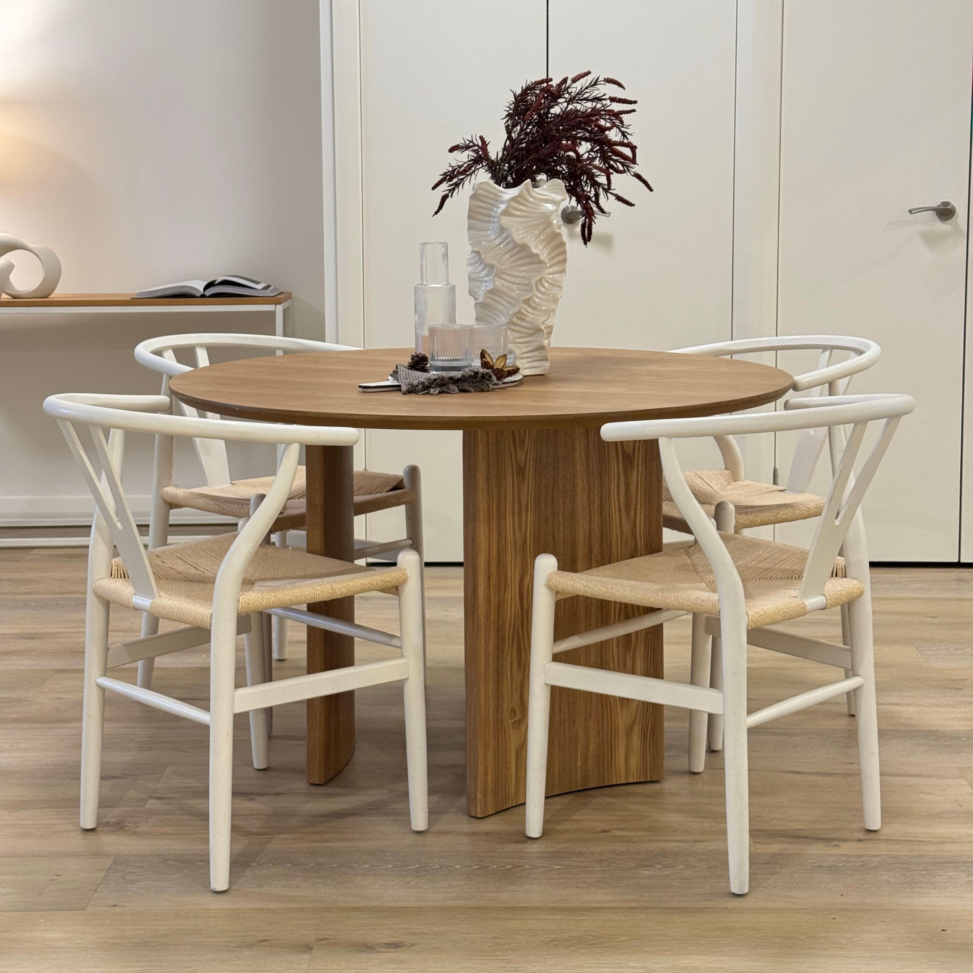 Pillar 120cm Round Dining Table