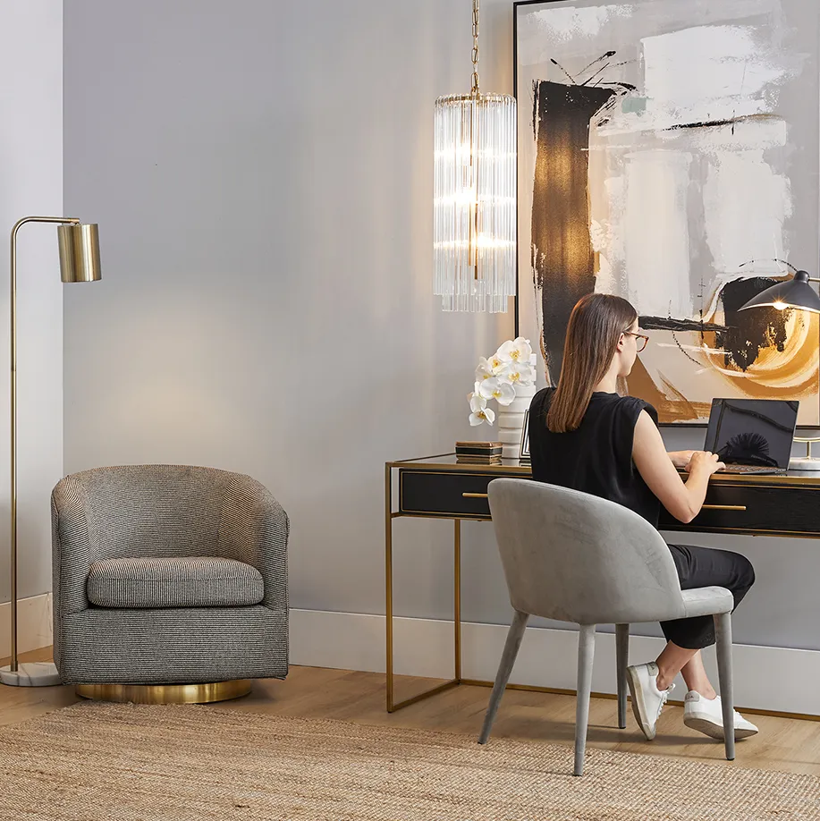 Belvedere Swivel Arm Chair Black1