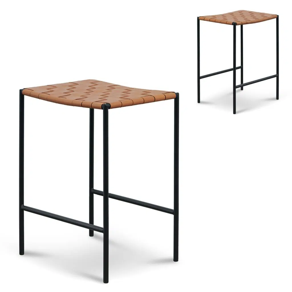 Black Frame Bar Stool Set Tan Leather Modern Design Stable Legs Non-Skid Protection Compact Size Durable Steel Frame
