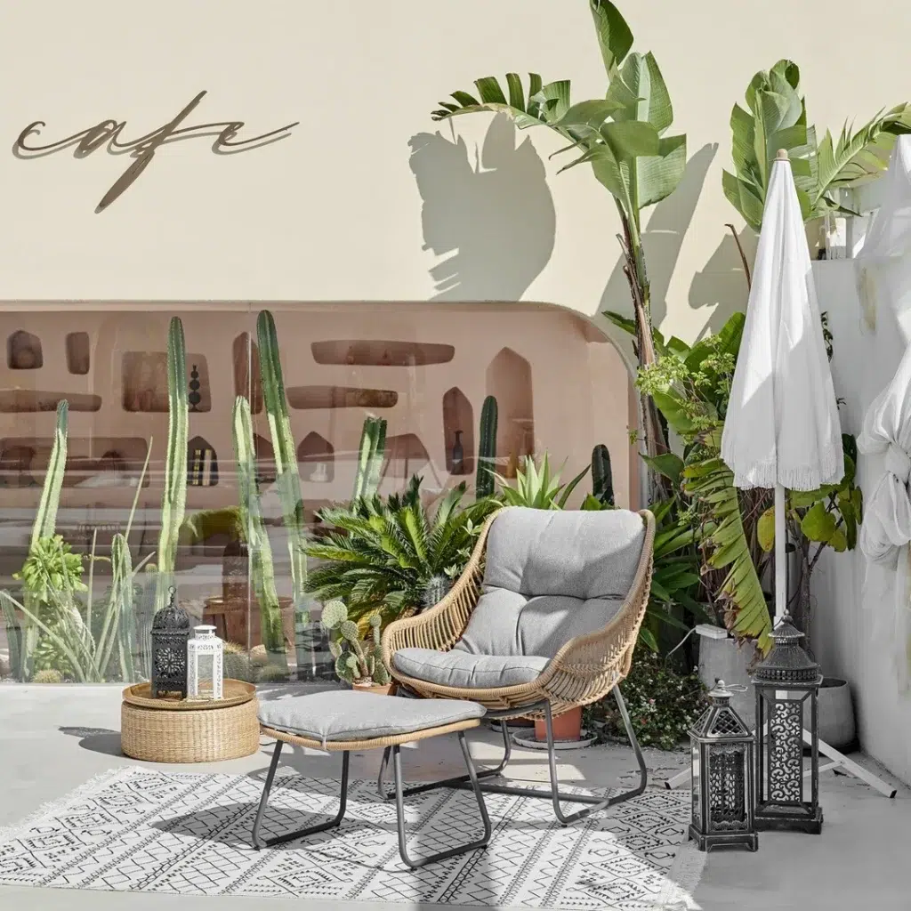 Hattie Outdoor Lounge Set Compact Durable