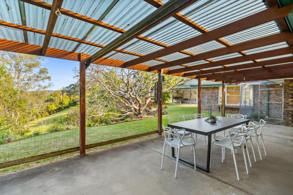 Airbnb Styling in Queensland with Pivot Indoor Outdoor Dining Chairs