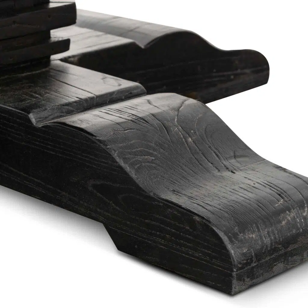 Julianne 1.6m round dining table natural wood with black pedestal base