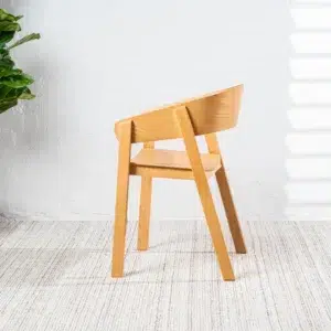 Hendriks Ash Dining Chair Set of 2 Scandinavian Design with Natural Grain and Ergonomic Comfort