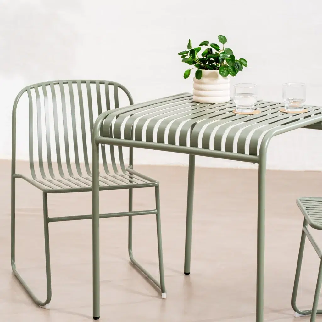Thyme Green Small Dining Table Outdoor Rust-Resistant
