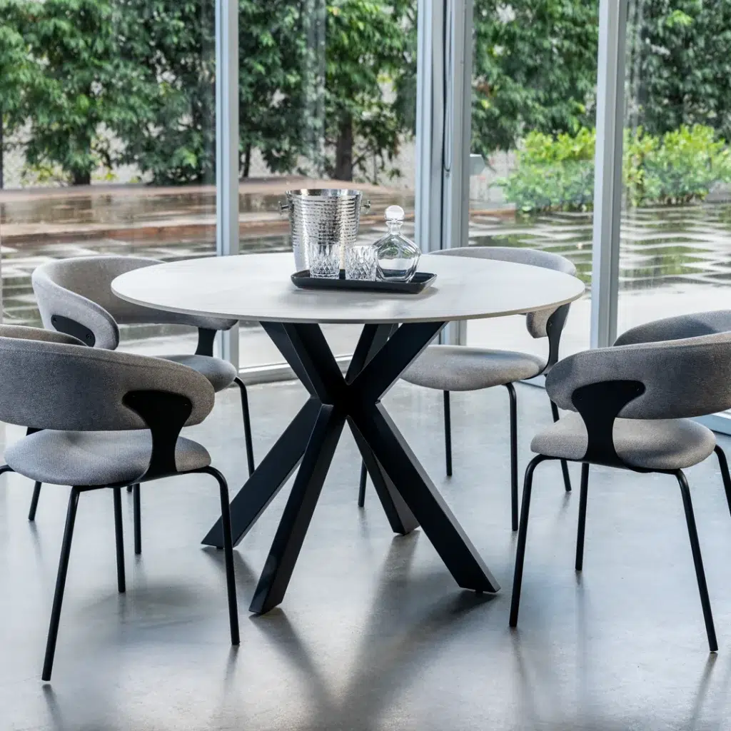 Venice Round Dining Table Snow White Ceramic Black