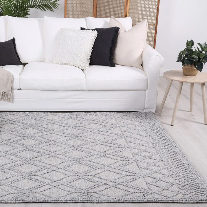 Himalaya Cobblestone Tribal Grey Wool Rug - Handwoven