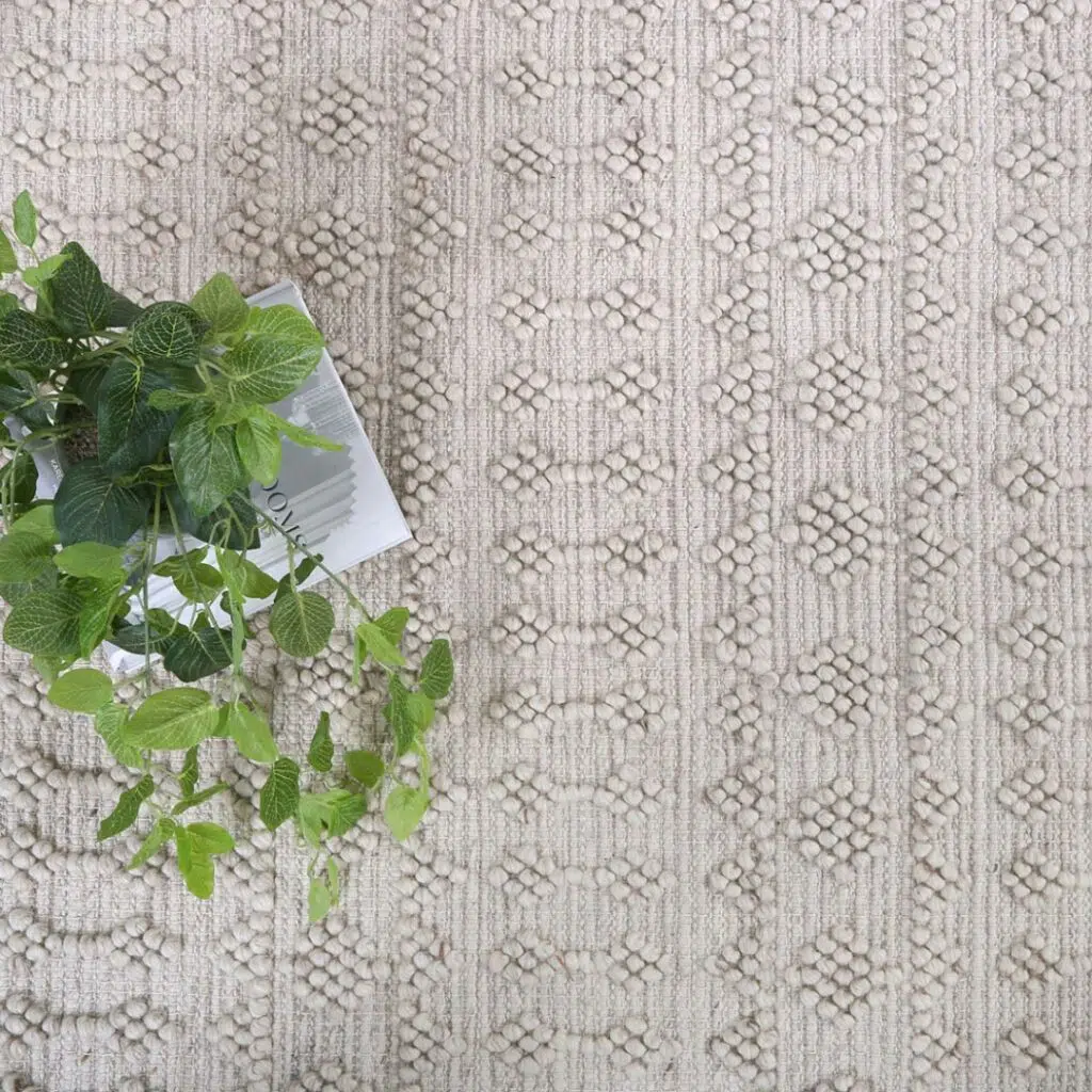 Himalaya Fine Tribal Natural Wool Rug - Handmade Durable Elegant Design with Wool & Polyester