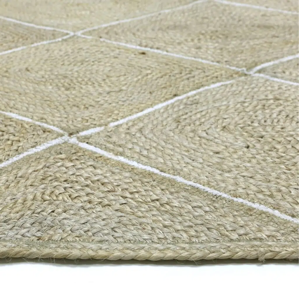 Handwoven Natural Fiber Rug with Geometric Pattern for Modern Living Room