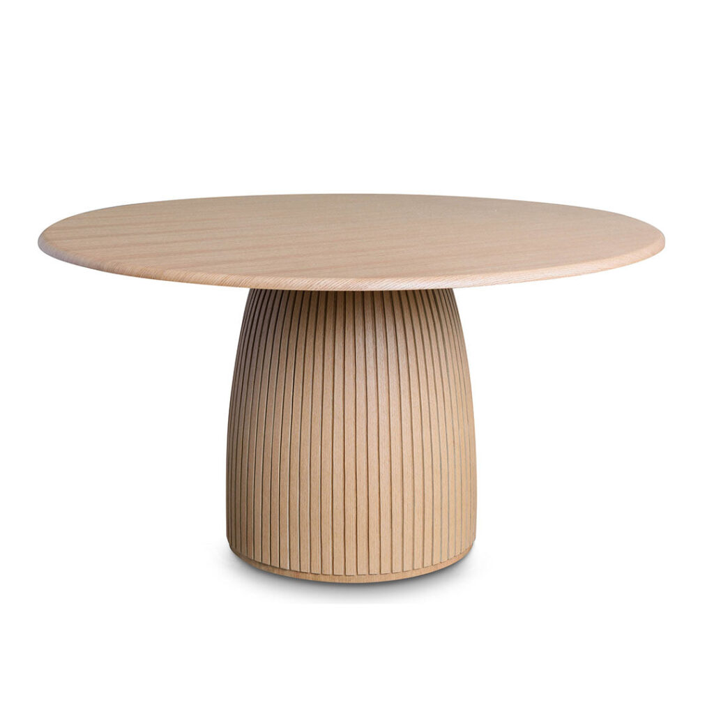 Kiri 1.4m Natural Wood Round Dining Table