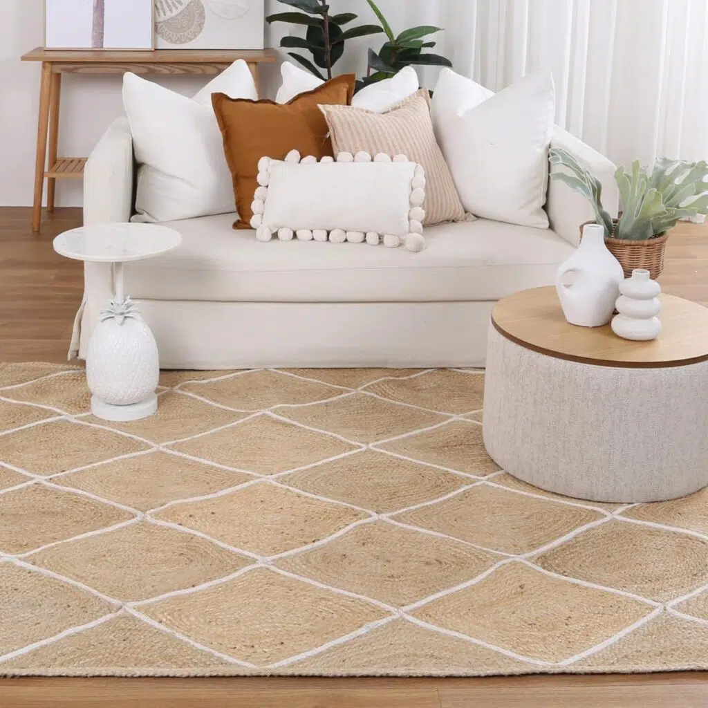 Artisan Natural Diamond Rug Handwoven - Timeless Elegance for Modern Living