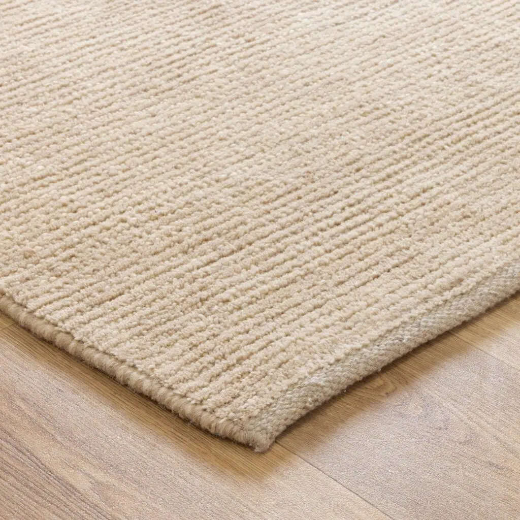 Eco-friendly Organic Wool Rug 20mm Cut & Loop Pile Modern Design