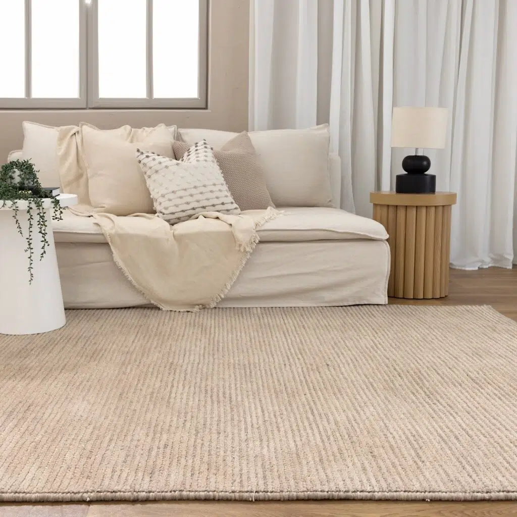 Eco-Breeze Organic Wool Rug: India Crafted, 20mm Cut & Loop Pile for Modern Living