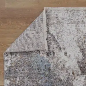 Modern Rug with Classical Design and Vibrant Hues – Durable & Versatile for Any Room