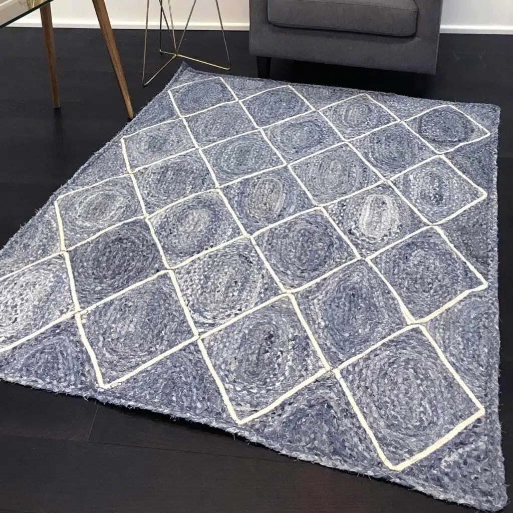 Artisan Blue Diamond Rug - Handwoven Natural Fiber Jute-Cotton Blend for Modern Spaces