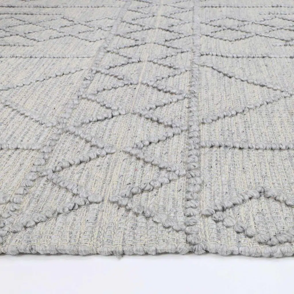 Himalaya Diamond Tribal Grey Wool Rug Elegant Layered Design 70% Wool 30% Polyester Durable for Everyday Use