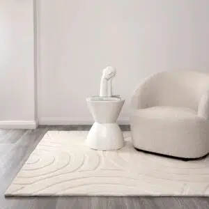 Hand-tufted cream wool rug with organic patterns