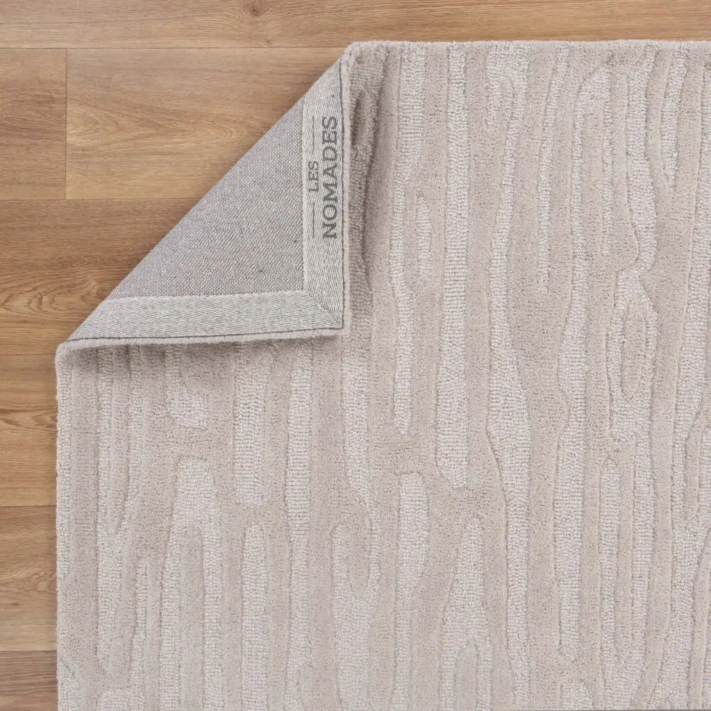 Handmade Sandstorm Beige Wool Rug – Modern Design & Luxurious Feel