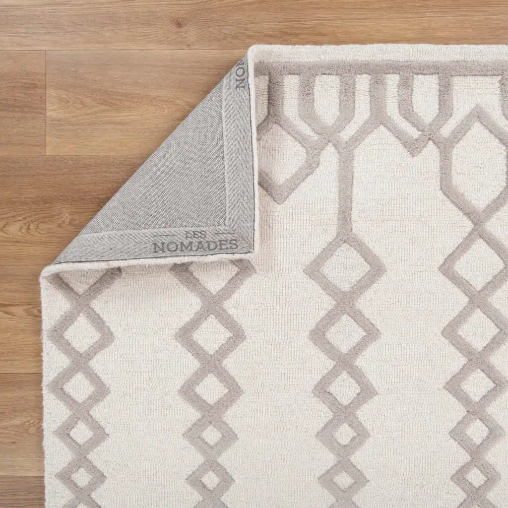 Les Nomades Senso Beige Wool Rug - Natural elegance, 100% hand-tufted wool, minimalist design, soft comfort, durable surface, realistic color variations, handmade craftsmanship.