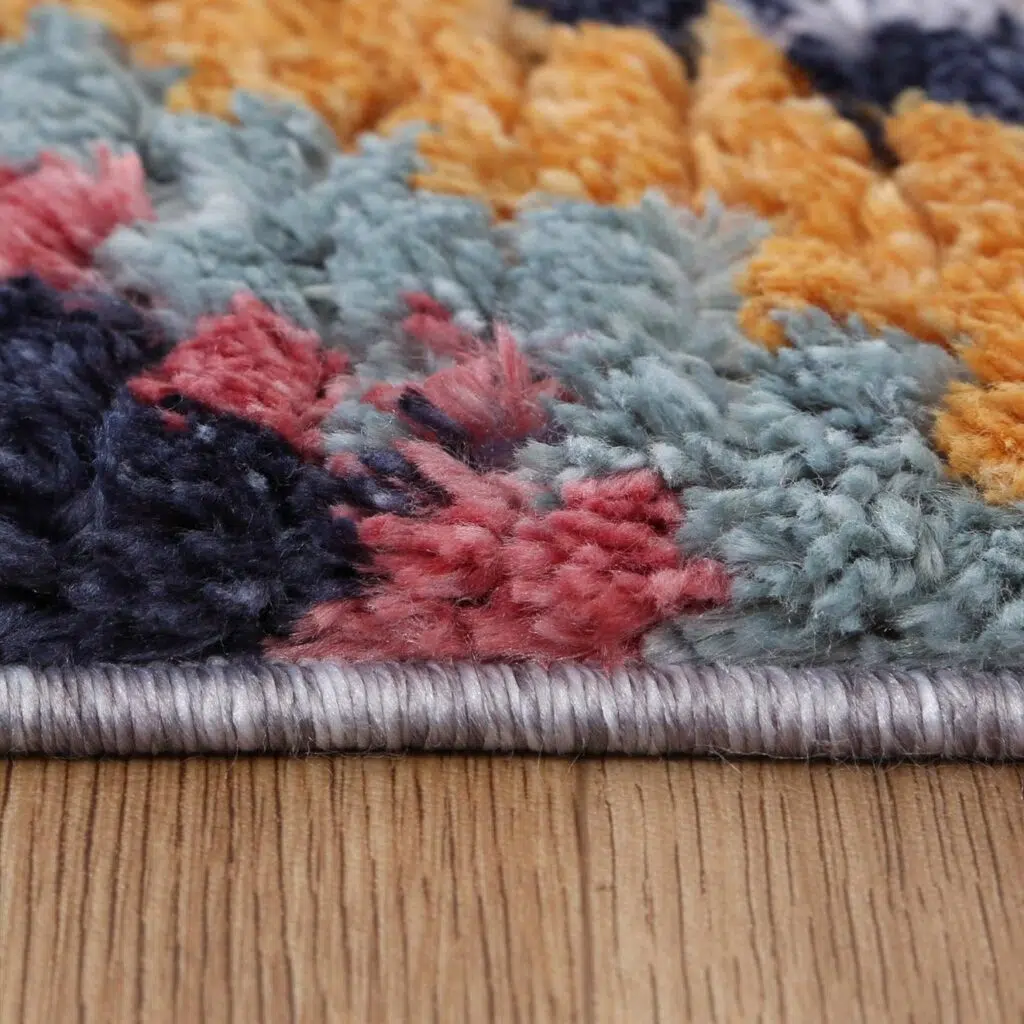 Comfortable Moroccan Tribal Ash Rug with High-Pile Polyester Construction