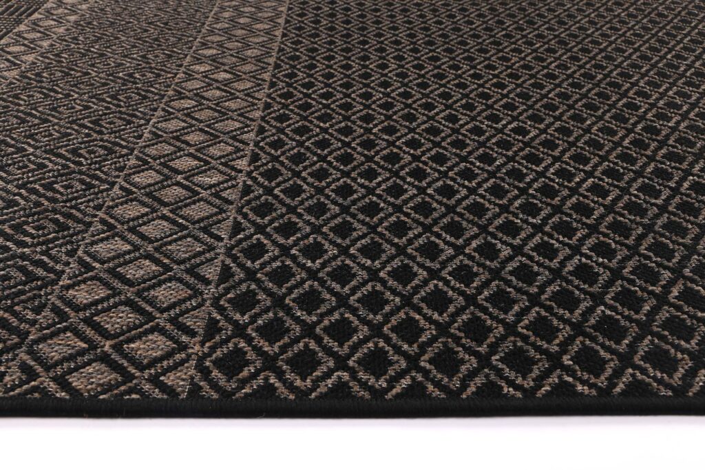 Sisalo Chevron Rug - Low Maintenance, Neutral Color, Egyptian Craftsmanship