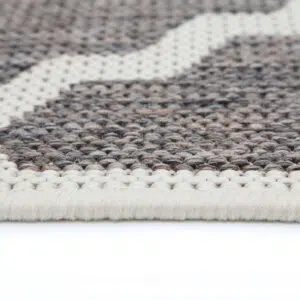 Low-Maintain Geometric Rug with Neutral Tones – Durable & Stain-Resistant for Modern Living