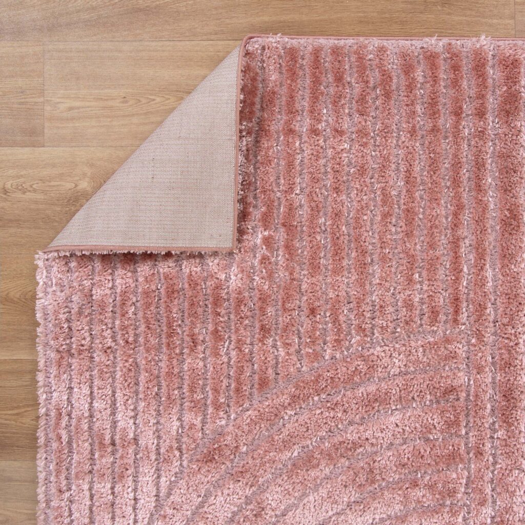 Blush Textured Rug Durable Versatile Machine-Crafted