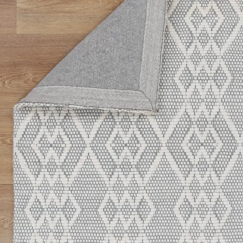 Copacabana Diamond Grey Wool Rug hand loomed in India soft felted wool blend adds warmth and sophistication to any room
