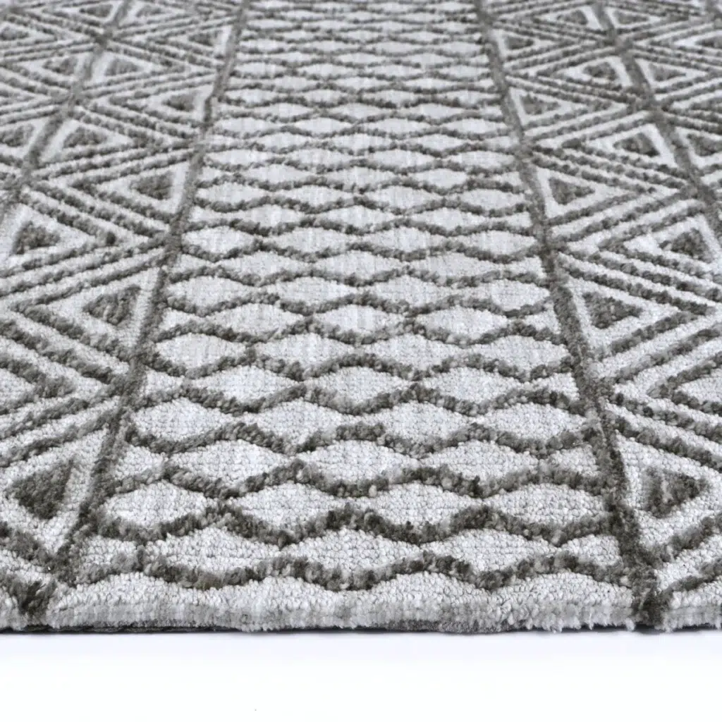Amritsar Ramdass Grey Cotton Blend Rug geometric pattern durable soft texture modern traditional decor hand tufted luxury area rug