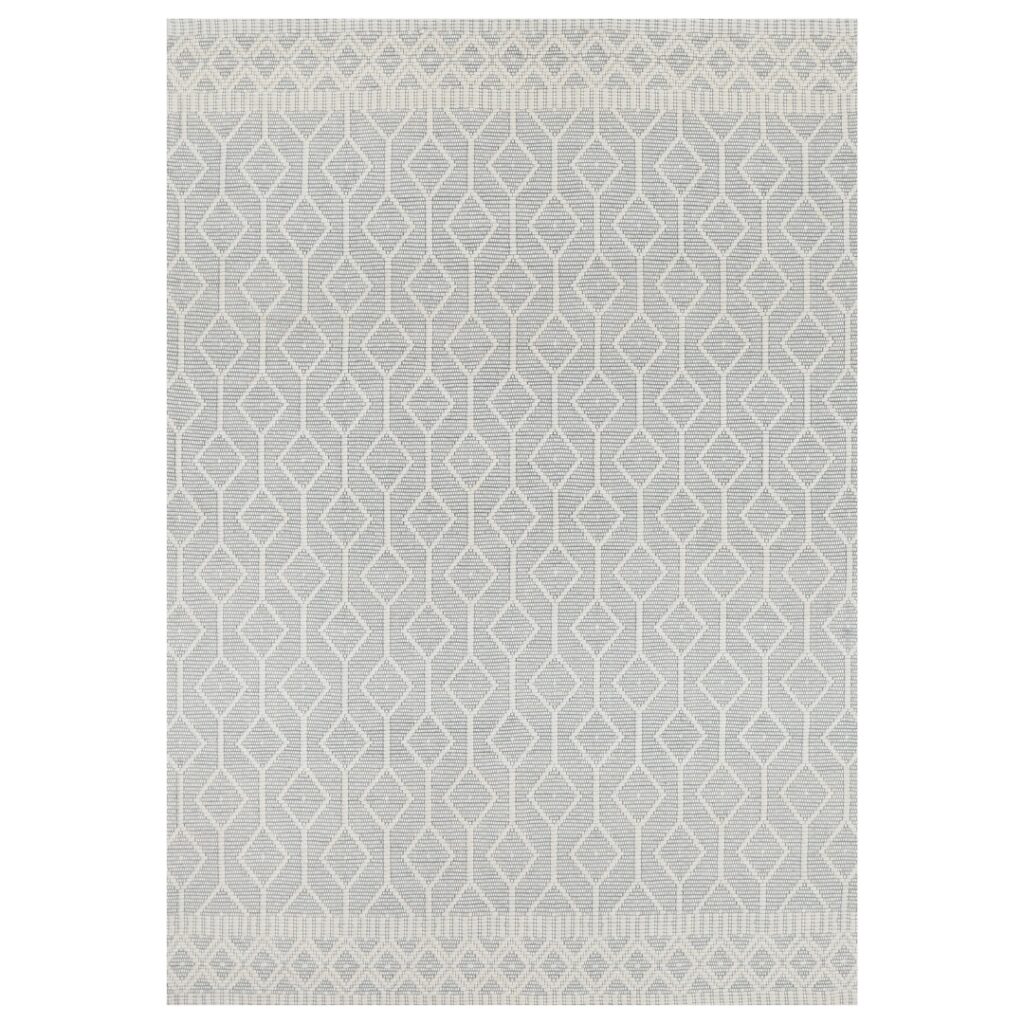 Copacabana Lattice Light Grey Wool Rug handcrafted with 80 wool 20 polyester blend adds warmth and elegance to any room