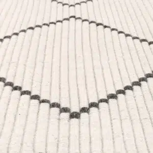 Handcrafted Goa Zig-Zag Wool Blend Cream Rug 20mm pile luxury home decor