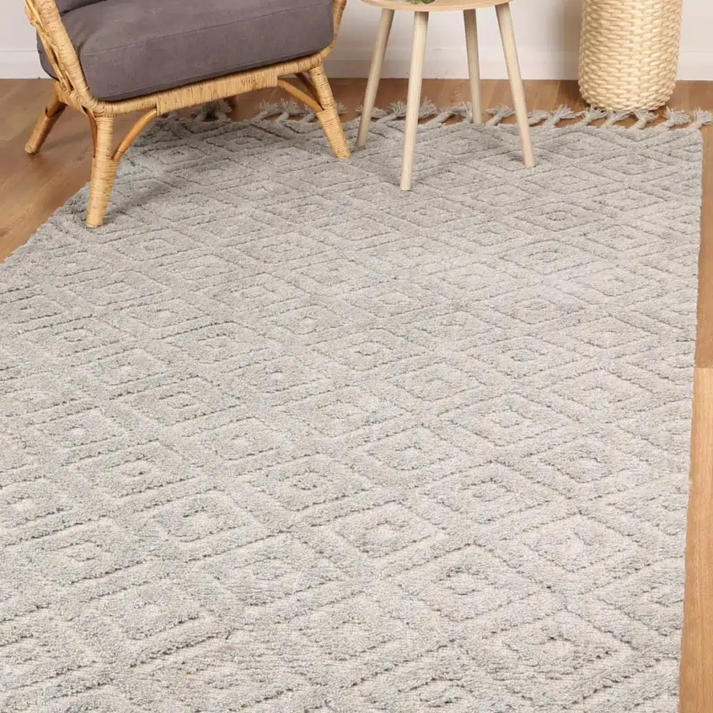 Handcrafted Goa Diamond Wool Blend Grey Rug 80x300cm runner adds elegant warmth to any hallway or kitchen with its durable construction and luxurious feel