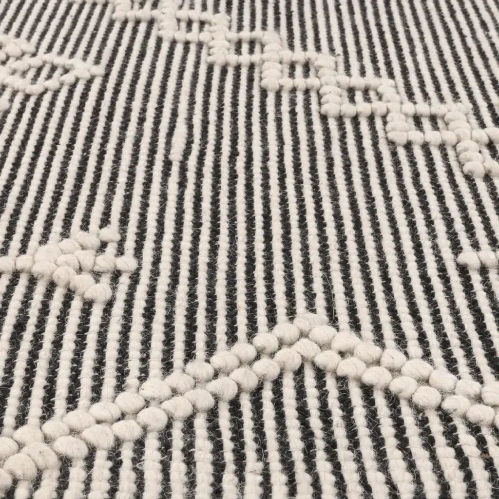 Handcrafted Aztec Wool Blend Cream Rug No Tassel Warm Elegant Home Decor